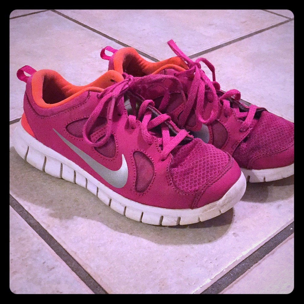 Size 2 Nike Shoes